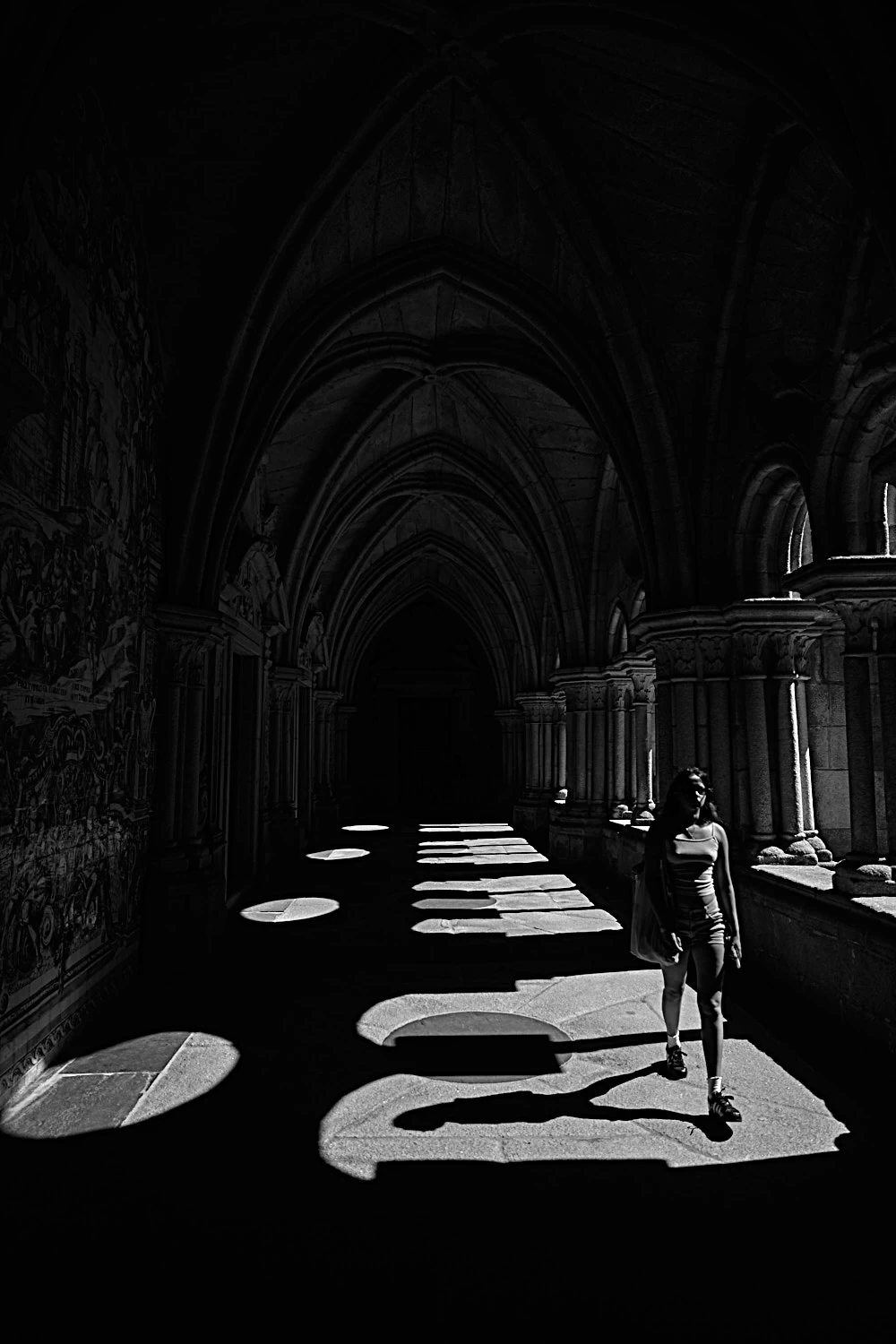 Shadows in Porto Cathedral